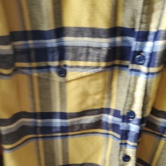 American Eagle Outfitters Yellow and Blue Plaid Casual Button Down Shirt - Picture 5 of 10